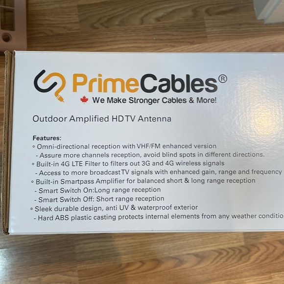 Omni directional digital outdoor amplified tv antenna - Picture 2 of 10